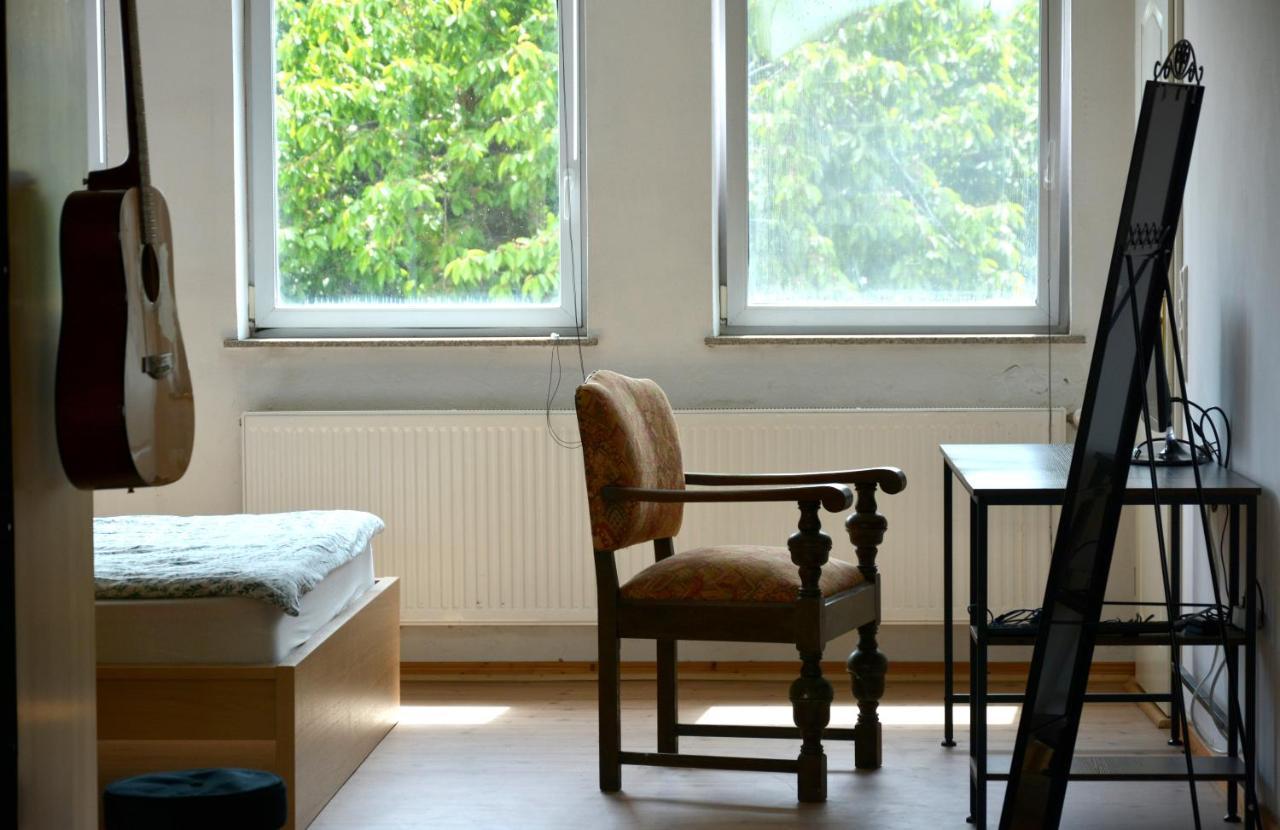 Studio In Wehingen Mettlach Exterior photo